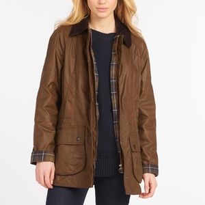 Barbour Beadnell Wax Jacket